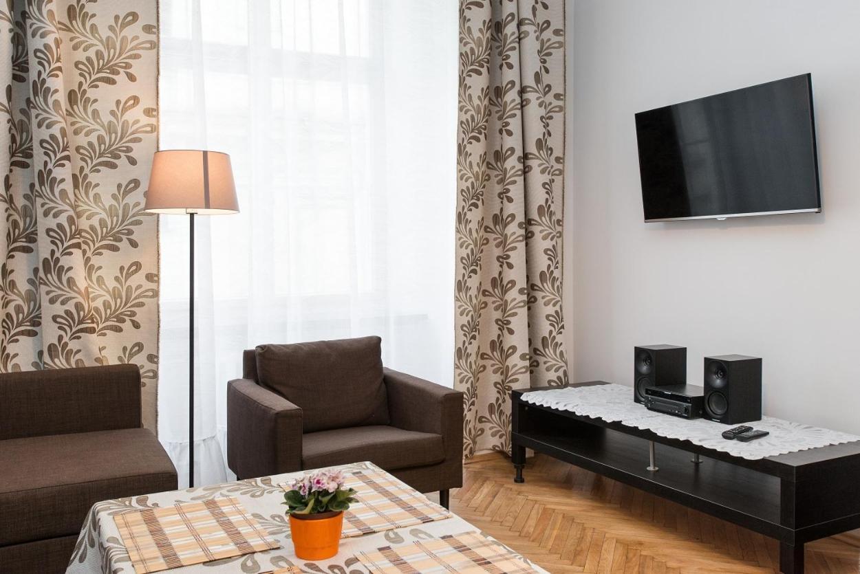 At Krakow Apartments Δωμάτιο φωτογραφία
